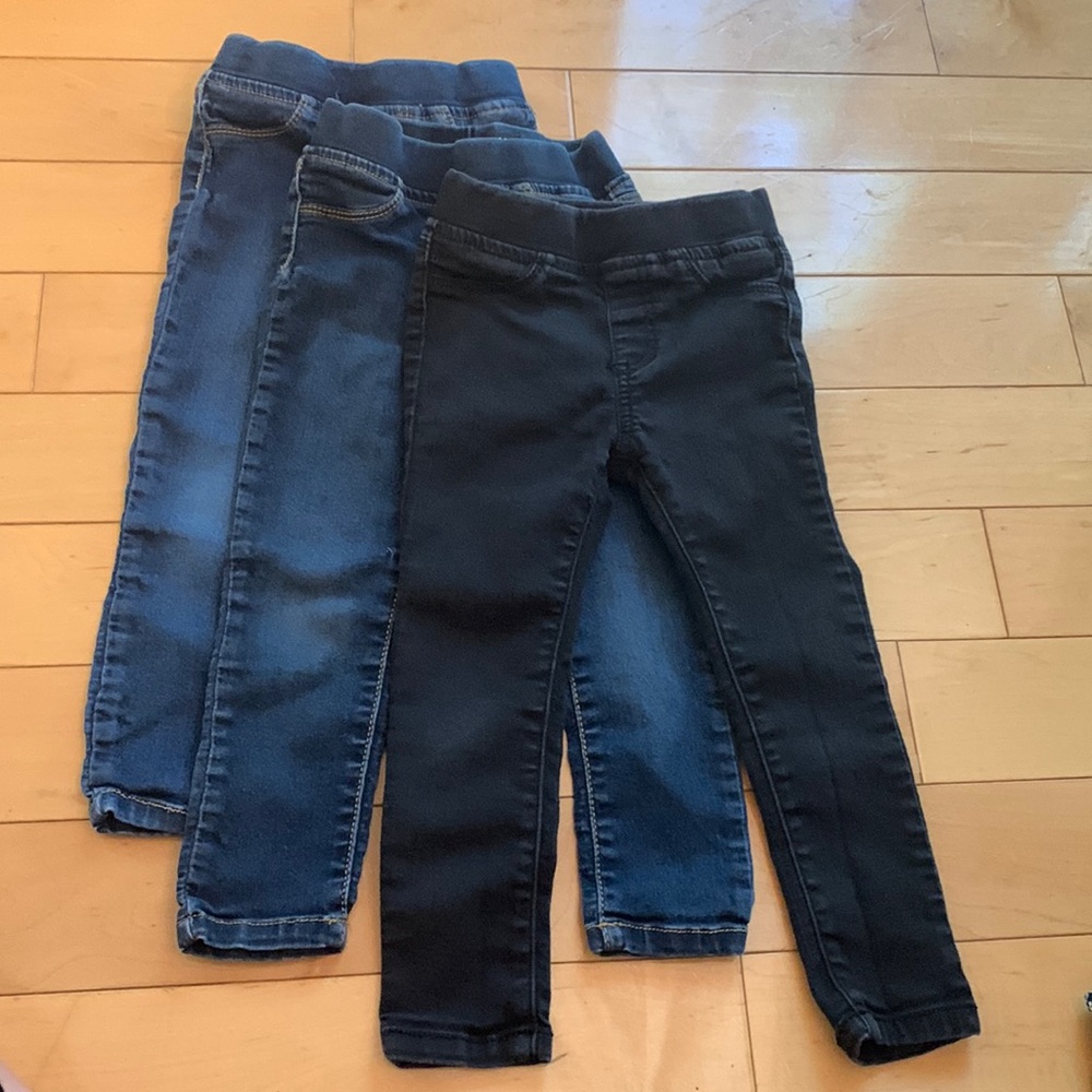 3T DKNY pull on jeggings